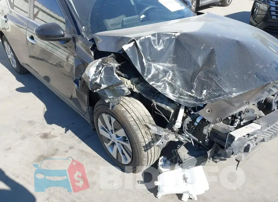 1N4BL4BV0KC220973 Photo# 6