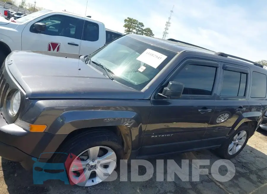 1C4NJPFB5HD183761 Photo# 14
