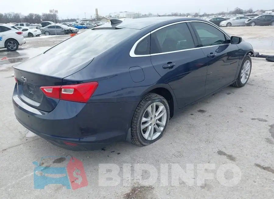 1G1ZB5ST3HF188262 Photo# 4