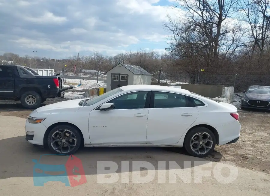 1G1ZD5ST8LF100504 Photo# 14