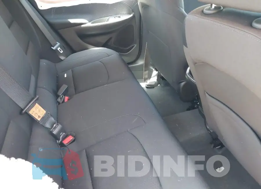 1G1ZD5ST9SF148074 Photo# 8