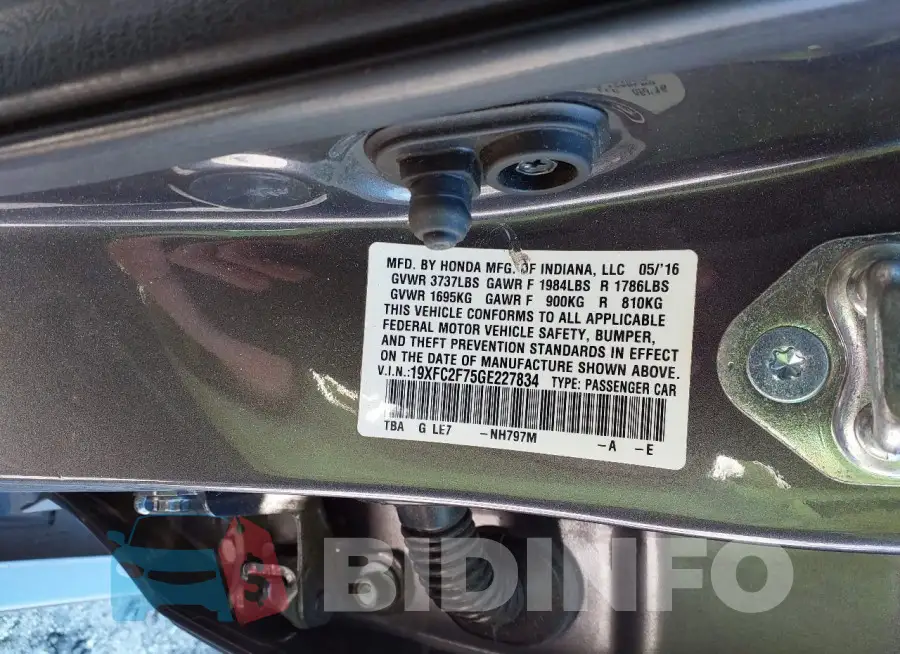 19XFC2F75GE227834 Photo# 9