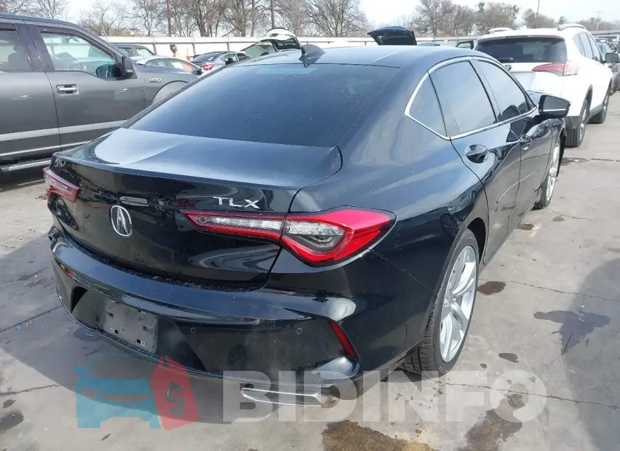 19UUB5F40MA013836 Photo# 4