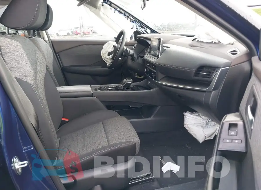 5N1BT3BB0PC779274 Photo# 5
