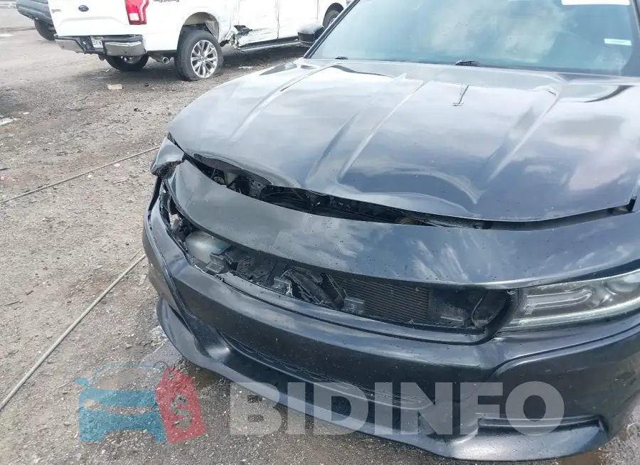 2C3CDXCT2FH784688 Photo# 6