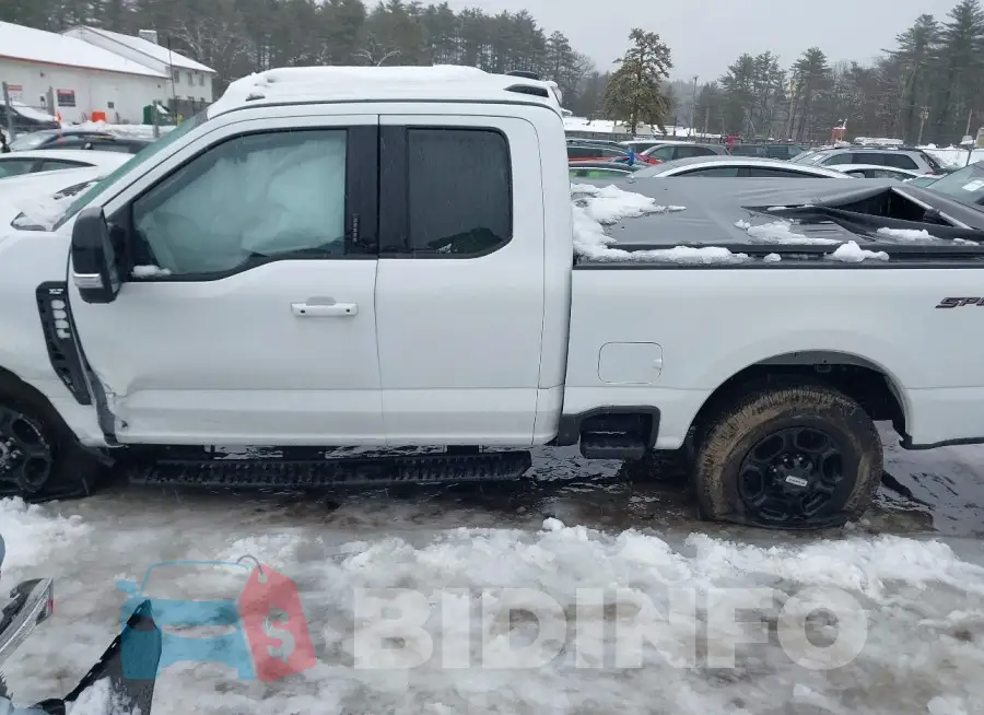 1FT8X2BN8PED10834 Photo# 13
