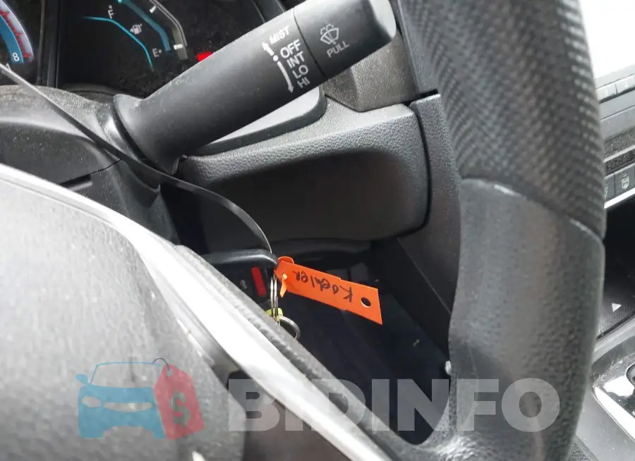 19XFC2F63KE041449 Photo# 11