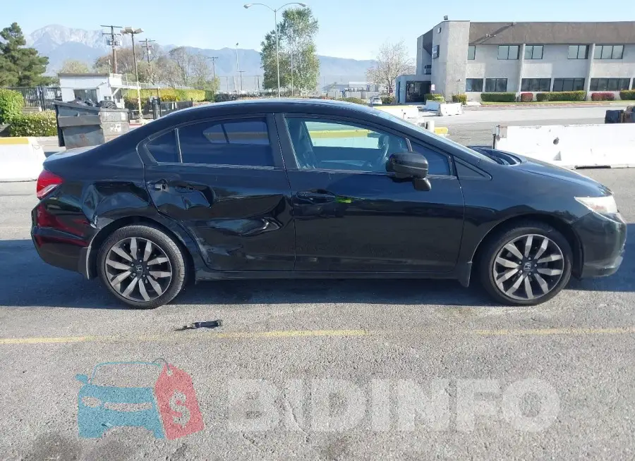 2HGFB2F93FH555021 Photo# 14