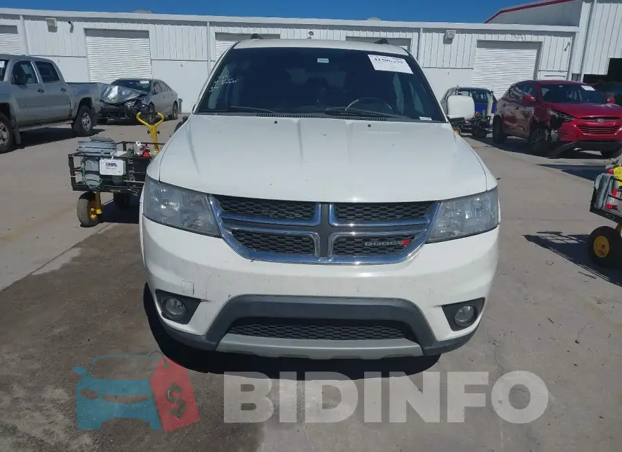 3C4PDCBG9HT510635 Photo# 12