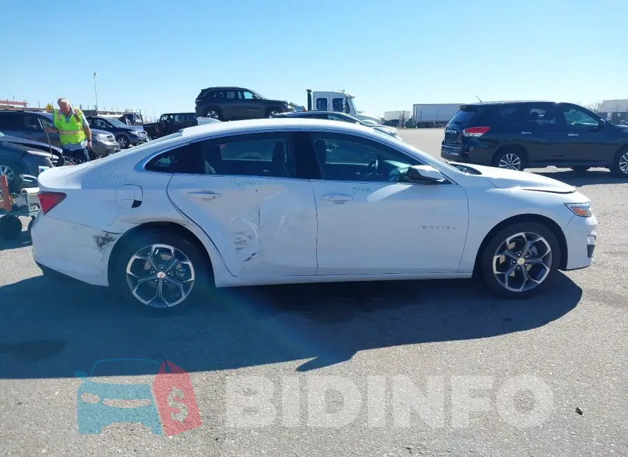 1G1ZD5ST6RF139441 Photo# 12