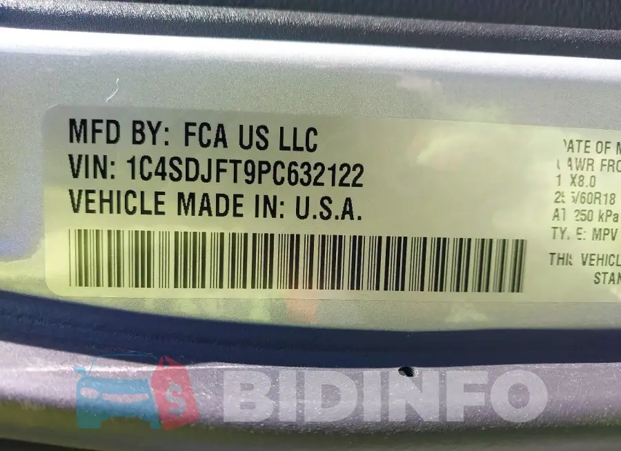 1C4SDJFT9PC632122 Photo# 9