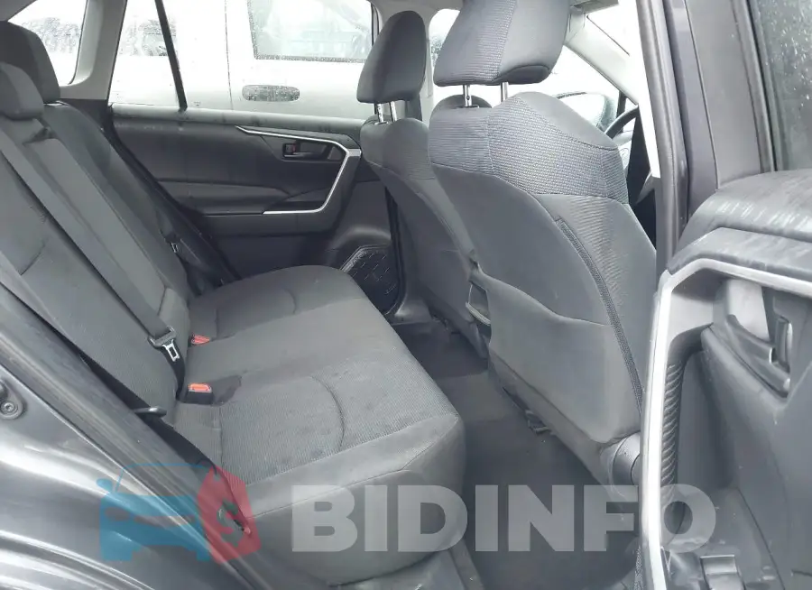 2T3F1RFV8LC063346 Photo# 8