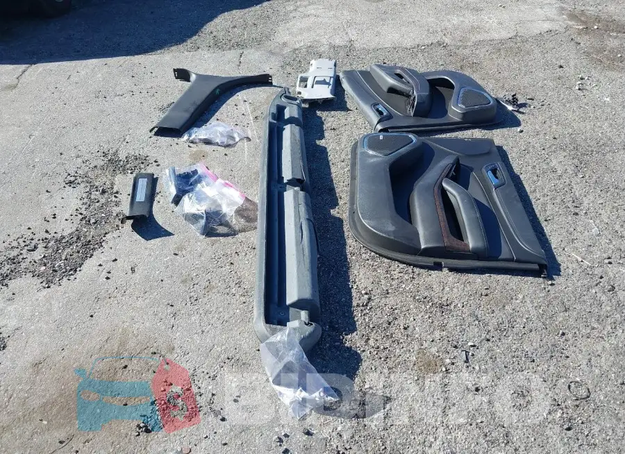 1GNSCBKC6HR283702 Photo# 12