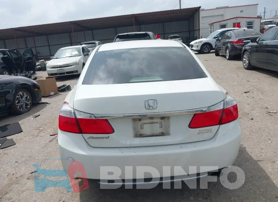 1HGCR2F79FA165164 Photo# 16
