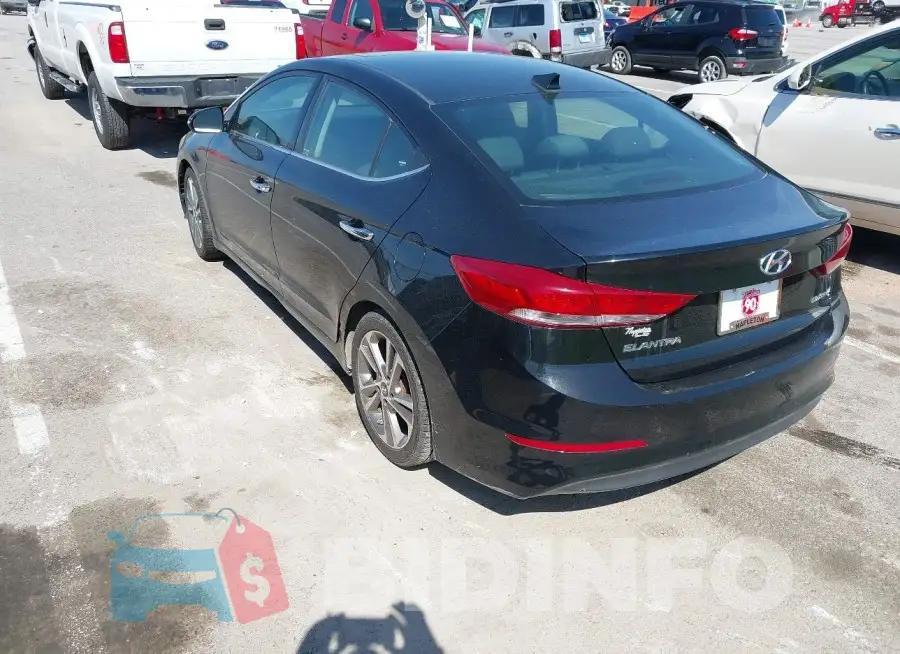 5NPD84LF4HH010045 Photo# 3