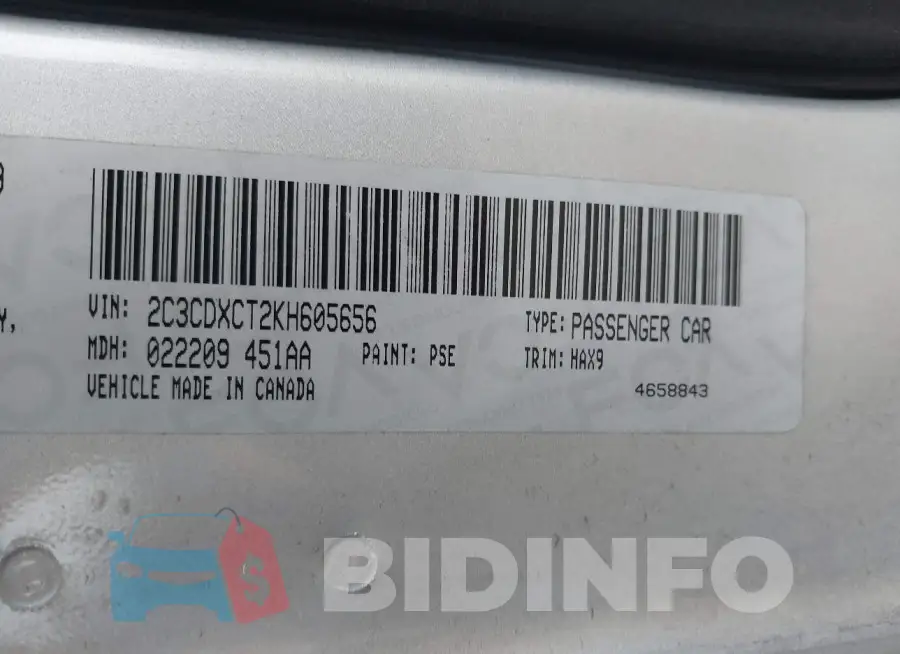 2C3CDXCT2KH605656 Photo# 9