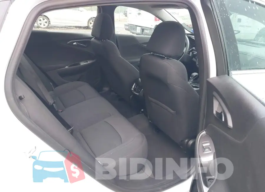 1G1ZD5ST2RF110552 Photo# 8