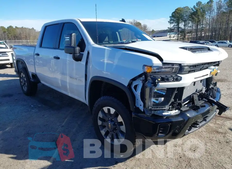 2GC4YME72R1237002 Photo# 1