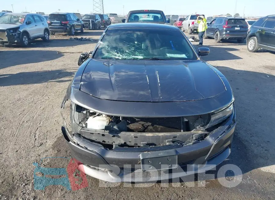 2C3CDXHG8GH326764 Photo# 12