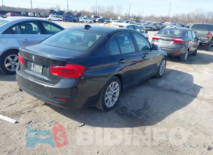WBA8A3C33HK692193 Photo# 4