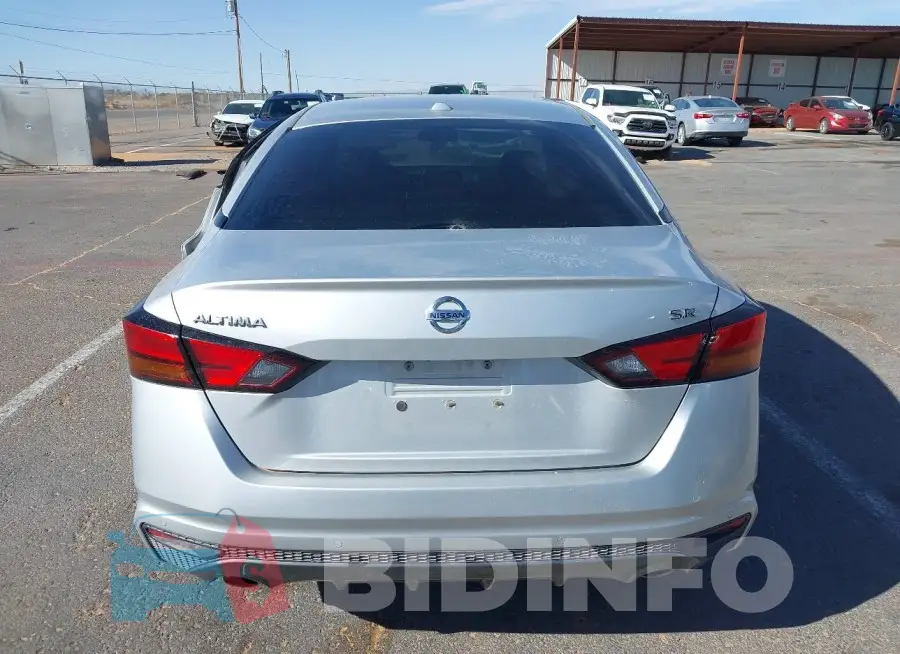 1N4BL4CV5LC185427 Photo# 17