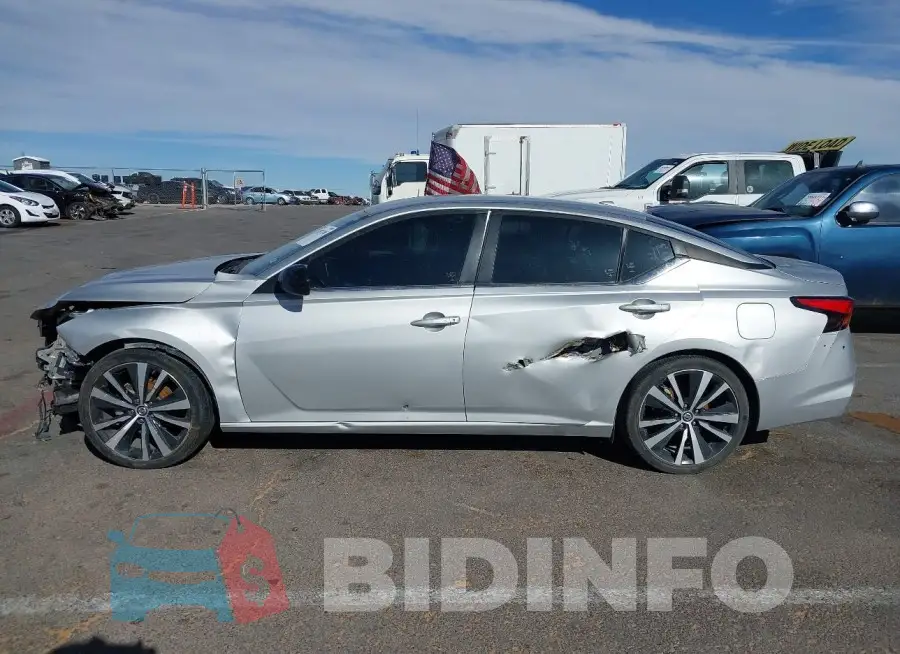 1N4BL4CV5LC185427 Photo# 15
