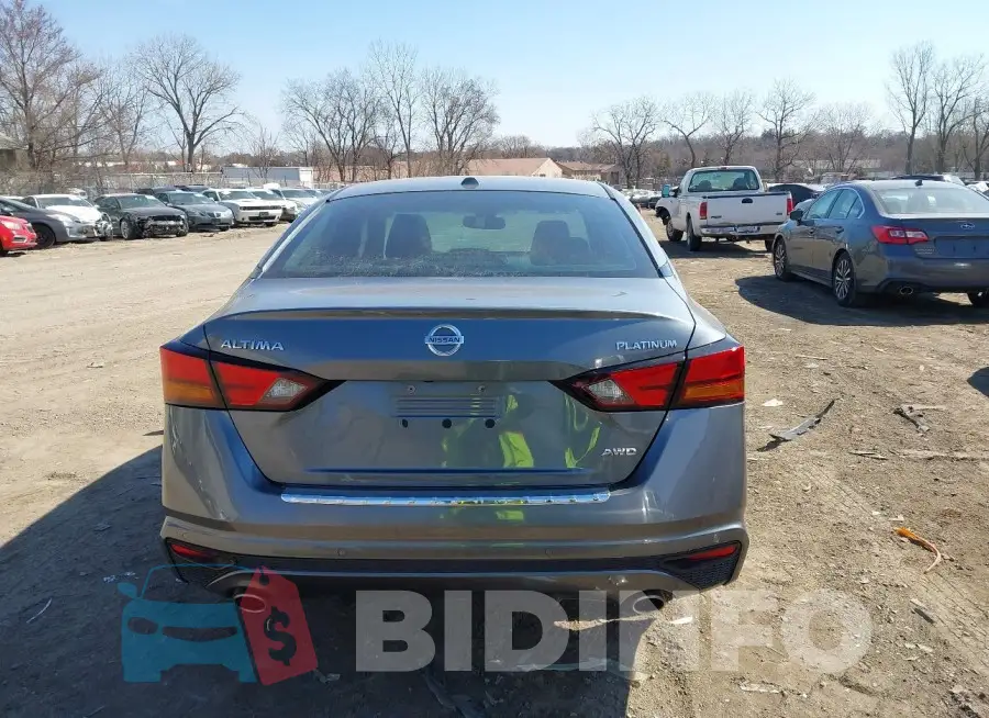 1N4BL4FW9KC139697 Photo# 17