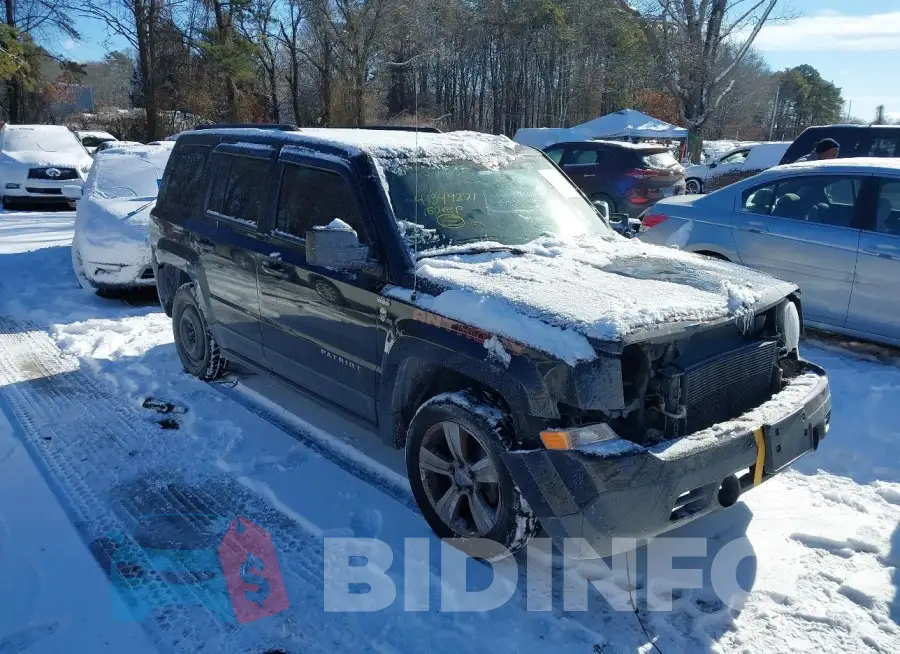 1C4NJRFB9FD125547 Photo# 1