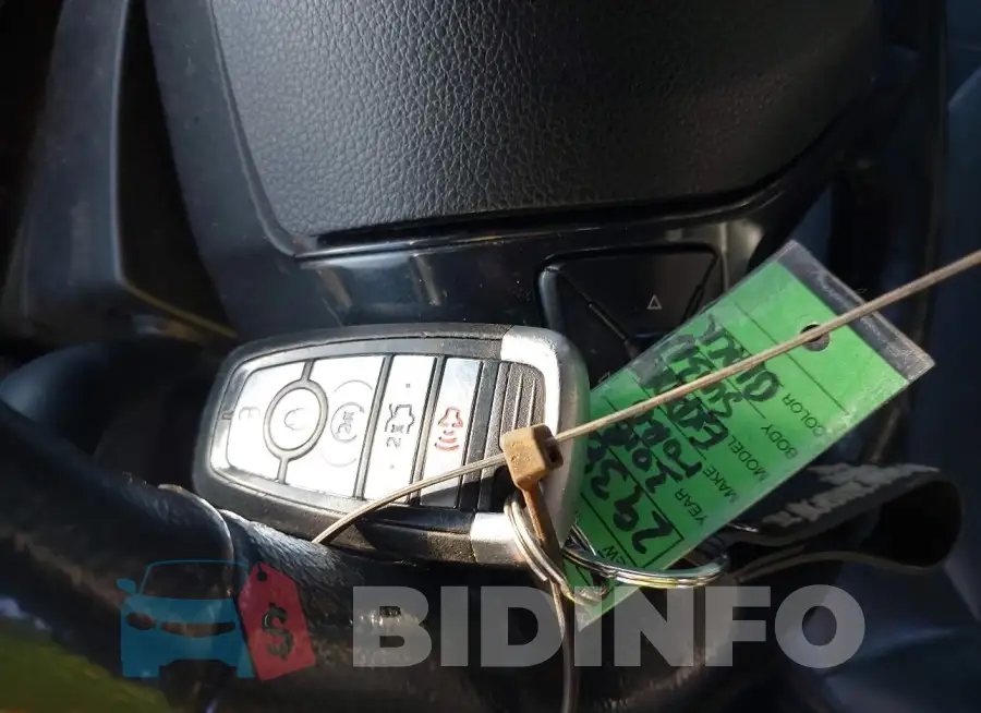 1FM5K8D86JGC56694 Photo# 11