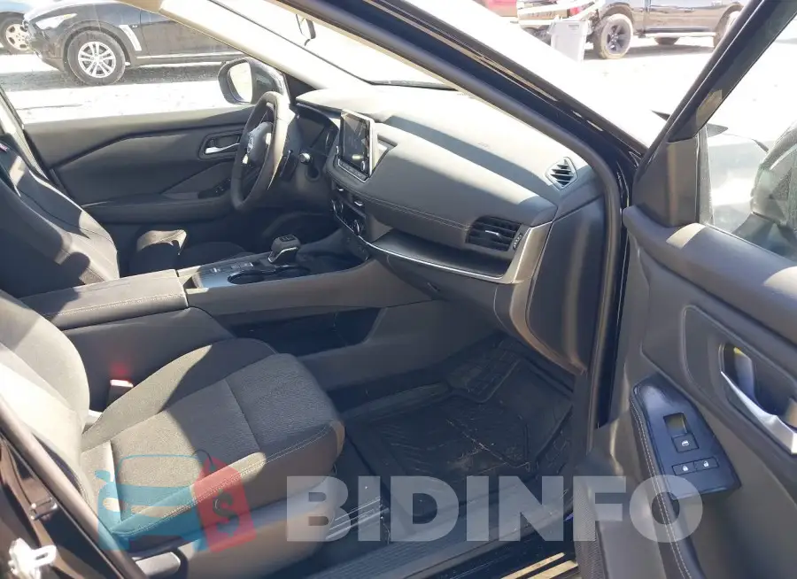 5N1BT3BA9SC672434 Photo# 5