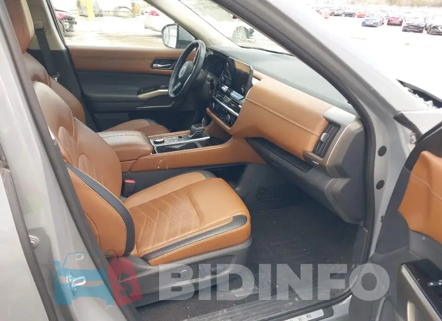 5N1DR3DK0PC207125 Photo# 5