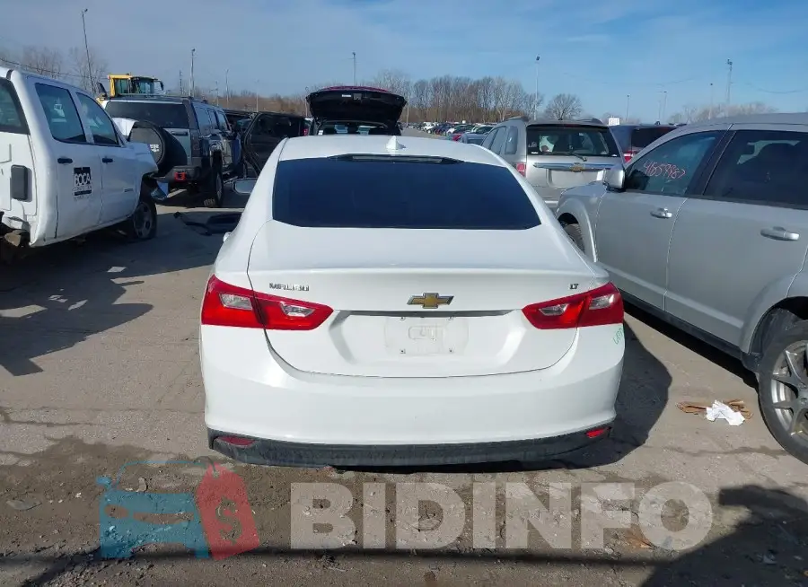 1G1ZD5ST8JF250013 Photo# 16