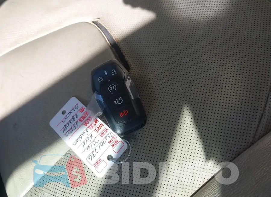 3FA6P0K93GR288081 Photo# 11