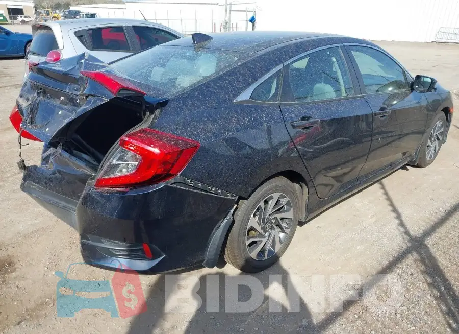 19XFC2F76HE073152 Photo# 4