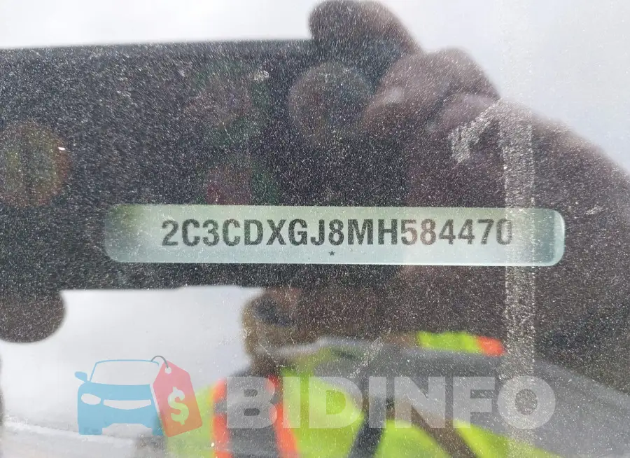 2C3CDXGJ8MH584470 Photo# 9