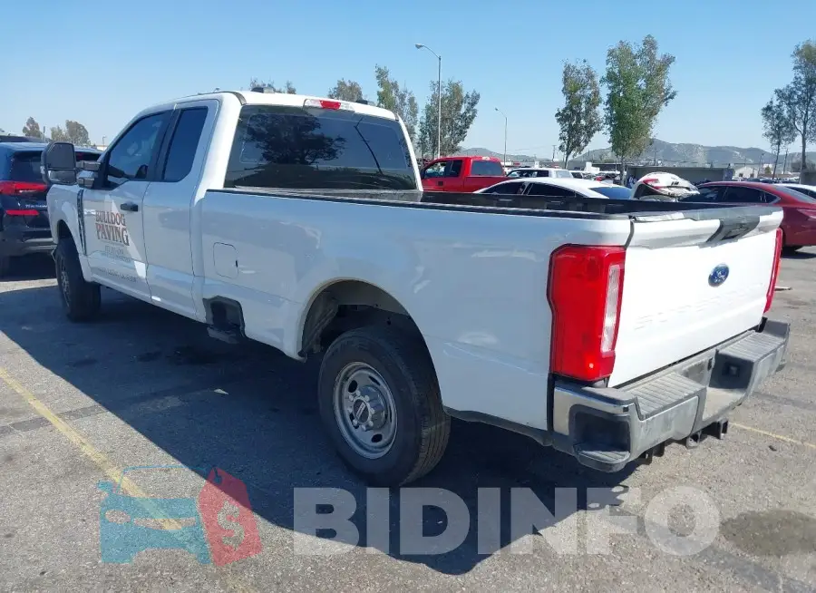 1FT7X2AA4PEC25354 Photo# 3