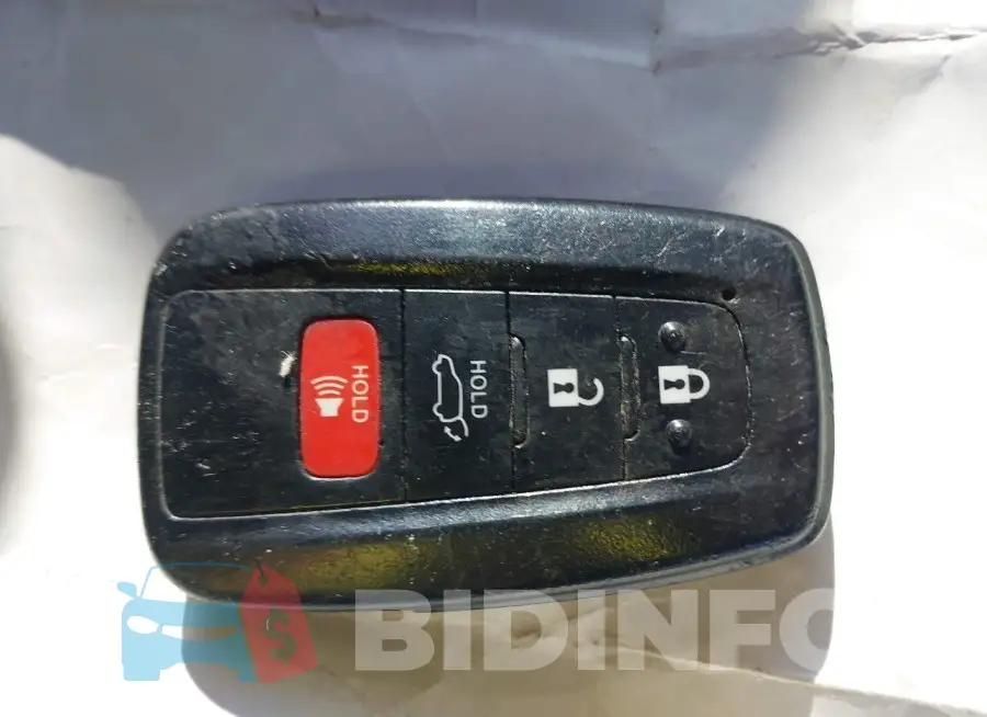 2T3EWRFV6KW023261 Photo# 11