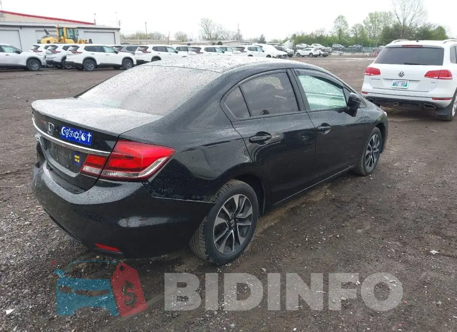 19XFB2F80FE044058 Photo# 4