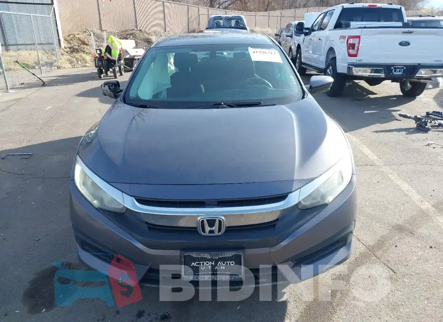 19XFC2F77GE242500 Photo# 12