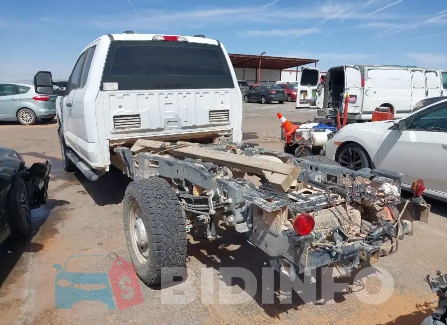 1FT7X2BA4PEE17582 Photo# 3