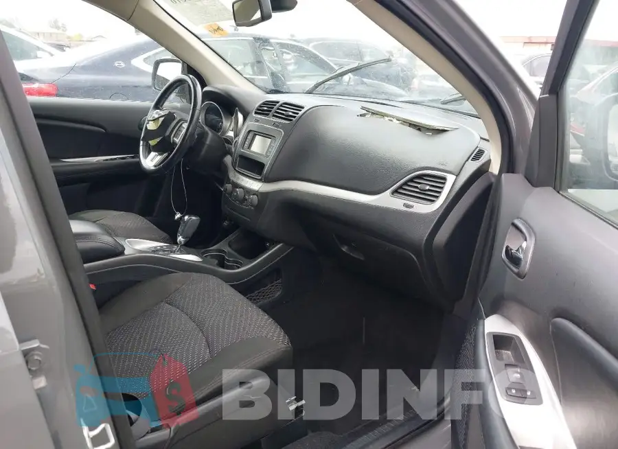 3C4PDCAB7LT268281 Photo# 5