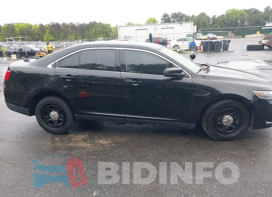 1FAHP2MK8FG154063 Photo# 13