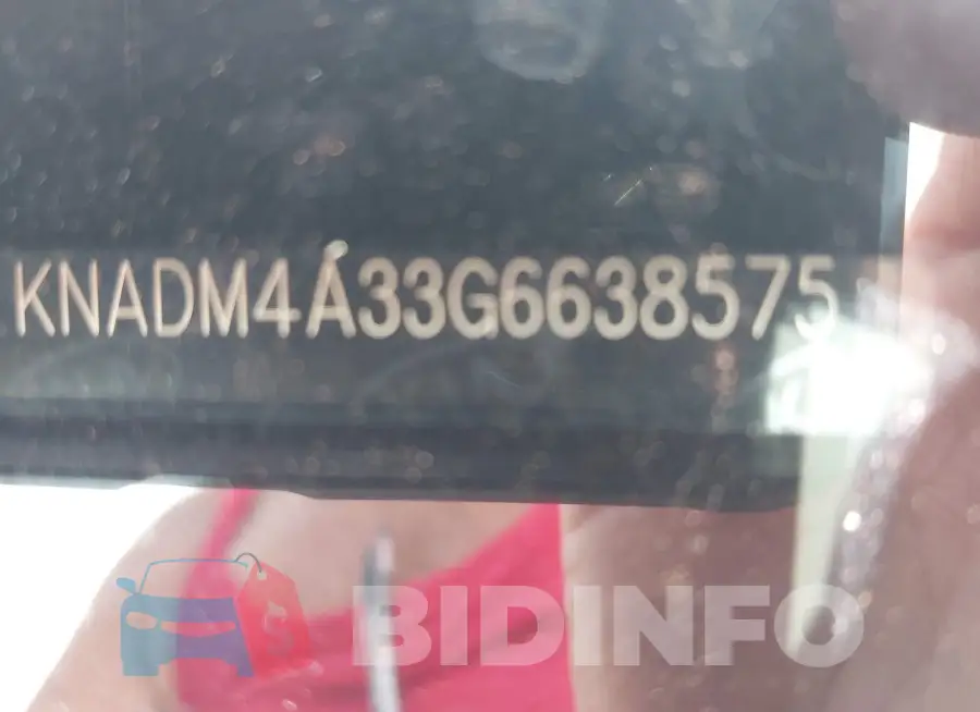 KNADM4A33G6638575 Photo# 9