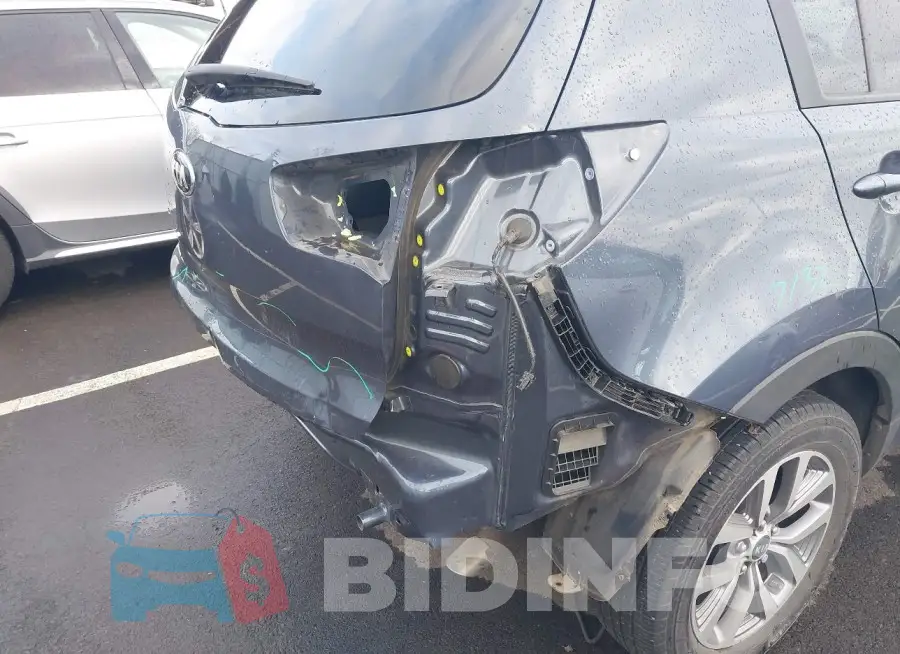 KNDPB3AC1F7756522 Photo# 6