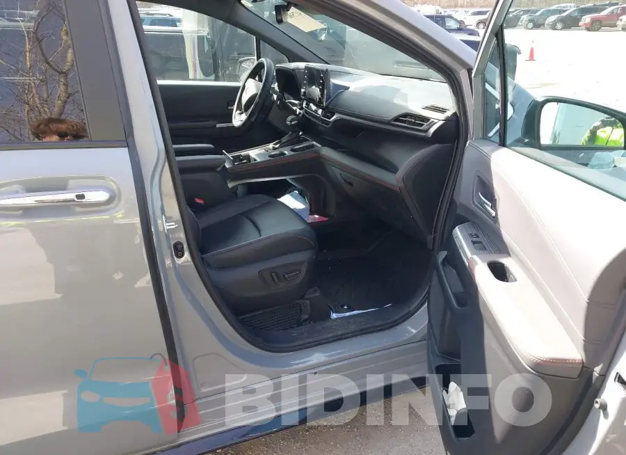 5TDXSKFC4RS145137 Photo# 5
