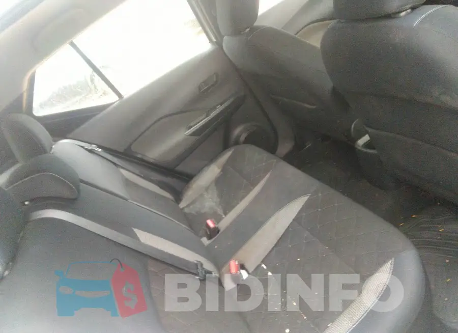 3N1CP5CU8JL530972 Photo# 8