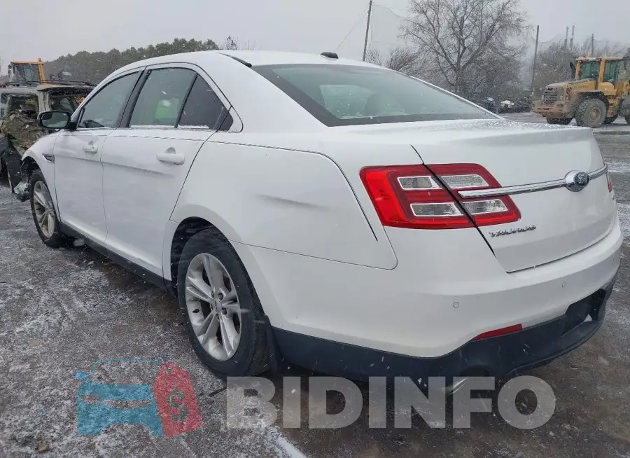 1FAHP2E85FG152256 Photo# 3