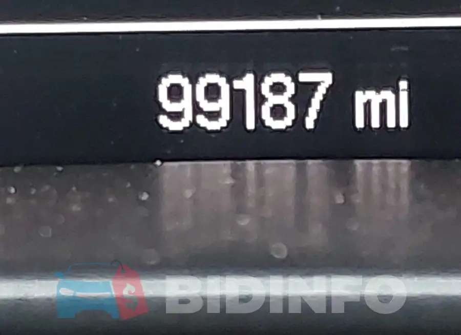 1GCHTBE33G1368850 Photo# 15
