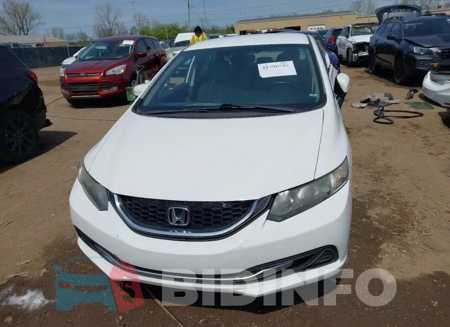 19XFB2F54FE104574 Photo# 13