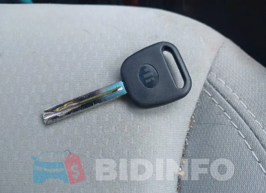 4T1BF1FK2FU992015 Photo# 11